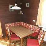 Garni Nill שוונדאו