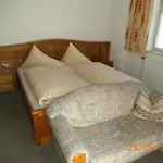 Garni Nill