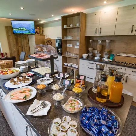 Guest house Garni Nill Schwendau