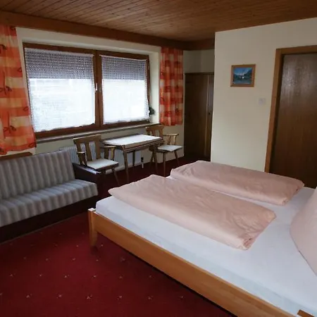 Garni Nill Schwendau