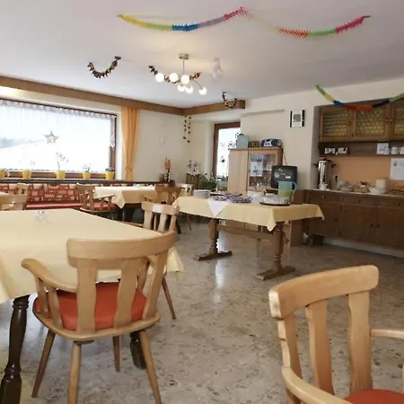 Guest house Garni Nill 3*