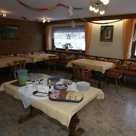 Garni Nill Schwendau