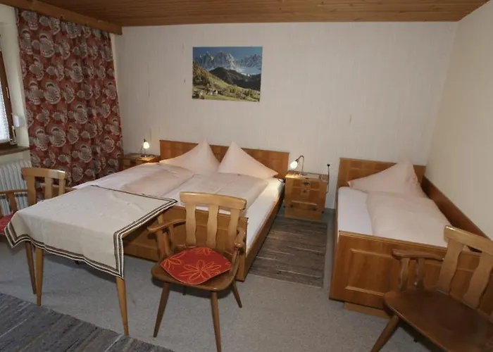 Garni Nill Pensión Schwendau