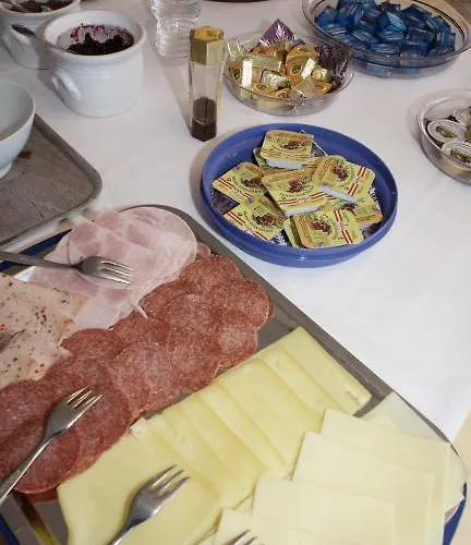 Pensión Garni Nill 3*